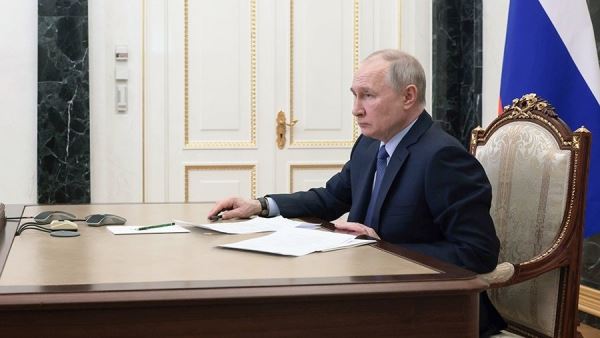 Путин подписал закон о послаблениях в сфере налоговых преступлений<br />
