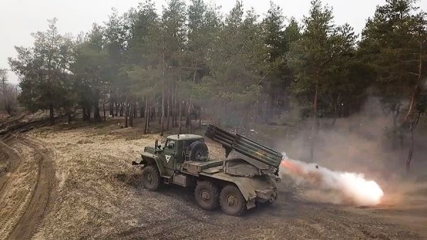 Армия РФ на краснолиманском направлении уничтожила до 100 военных ВСУ<br />
