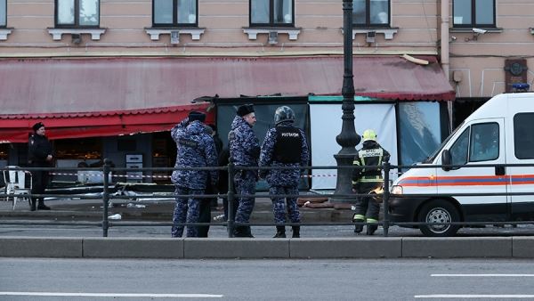 СК РФ возбудил уголовное дело по факту взрыва в кафе Санкт-Петербурга<br />
